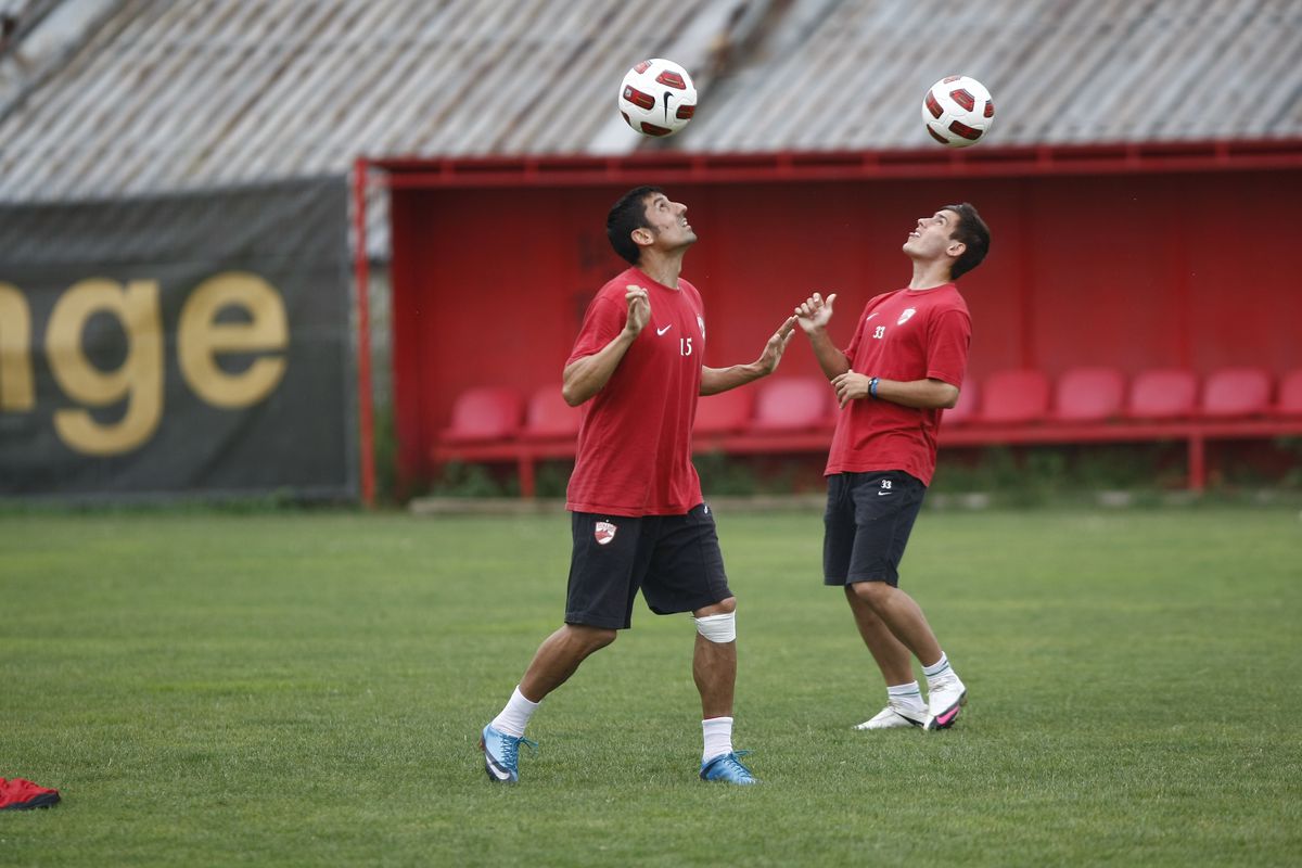 Fosta speranță a lui Dinamo povestește cum petrecea în club alături de N'Doye: „Și dacă pierdea nopțile, era cel mai bun”