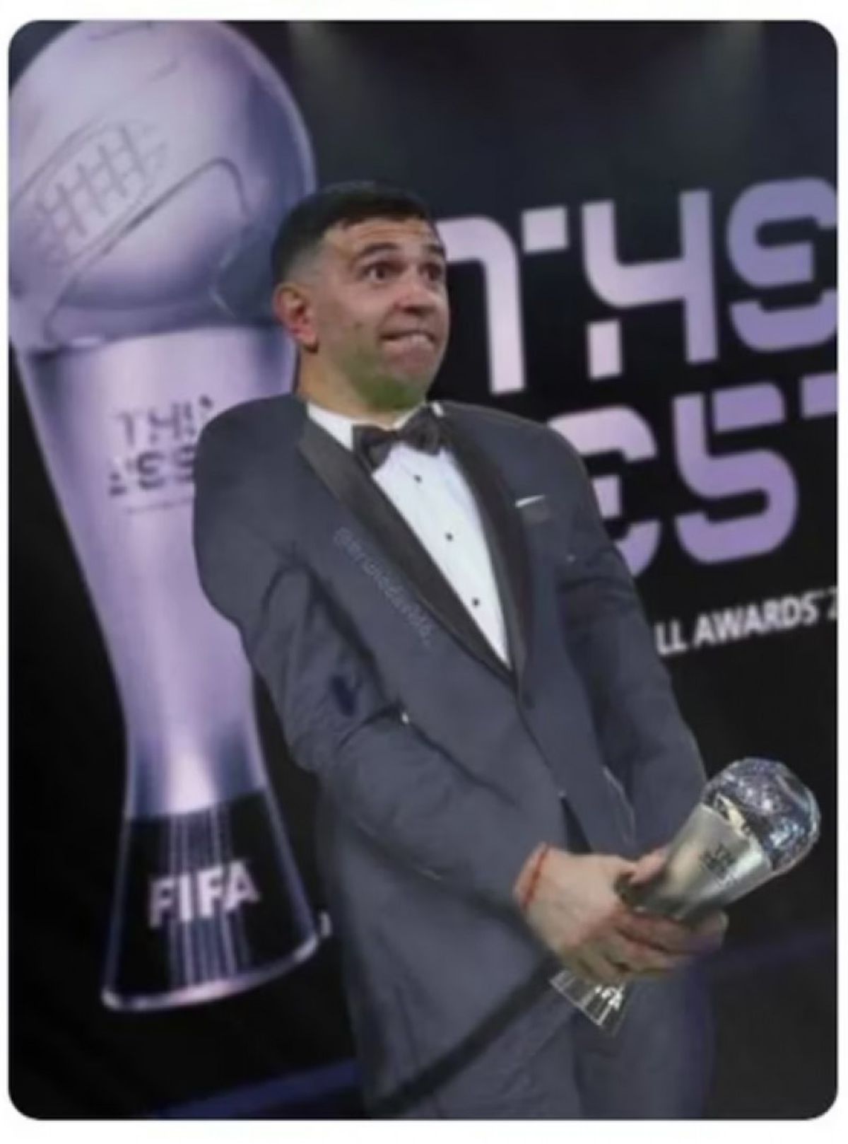 Cele mai tari meme-uri după gala FIFA The Best » Fanii l-au ironizat pe Cristiano Ronaldo
