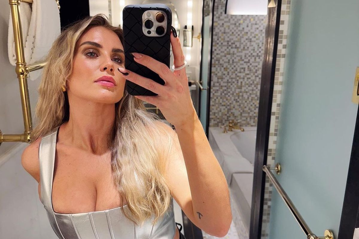 Englezii au utilizat inteligența artificială » Maja a fost aleasă cea mai sexy iubită de fotbalist din Premier League + „anomalie” în cazul cuplului Haaland