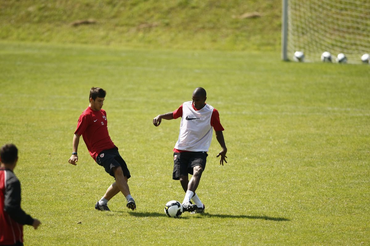 Fosta speranță a lui Dinamo povestește cum petrecea în club alături de N'Doye: „Și dacă pierdea nopțile, era cel mai bun”