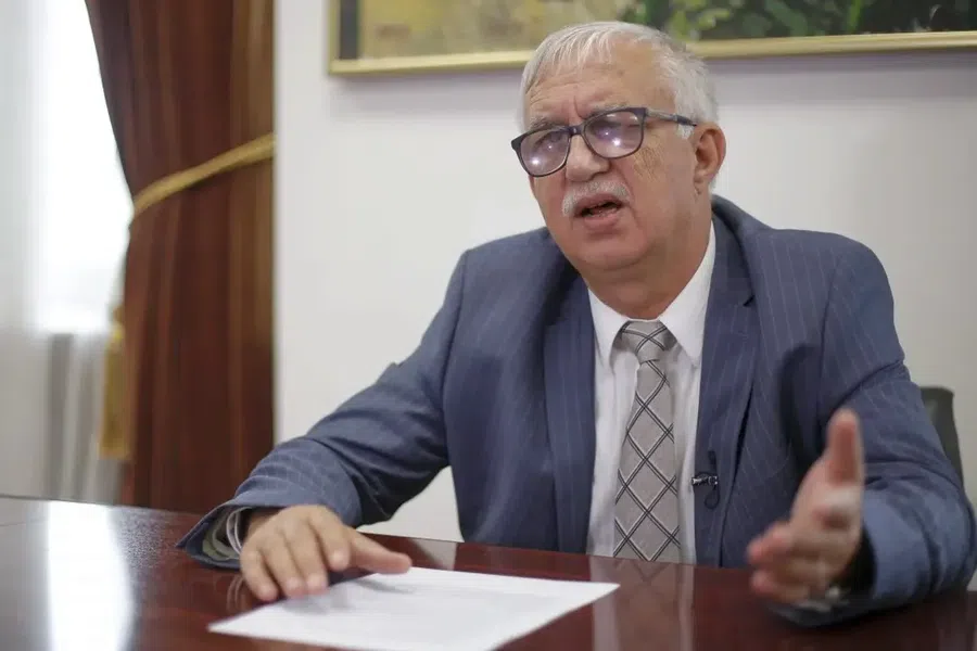 Augustin Zegrean, fost preşedinte al Curţii Constituţionale Pot fi interzise vedetele în reclamele la pariuri? Fost președinte CCR: „Ar fi o încălcare a Constituției