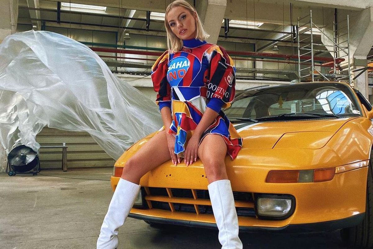 Tabloidele scriu despre o nouă idilă: „Alexandra Stan, îndrăgostită de fotbalistul mai mic decât ea cu 9 ani”