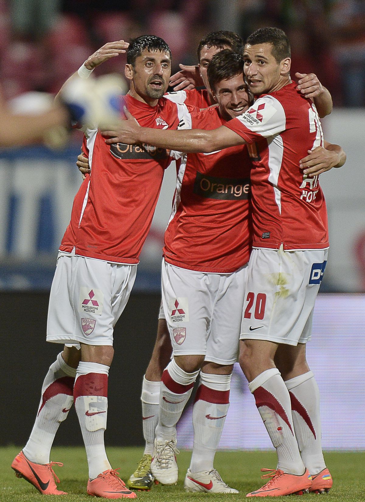 Fosta speranță a lui Dinamo povestește cum petrecea în club alături de N'Doye: „Și dacă pierdea nopțile, era cel mai bun”