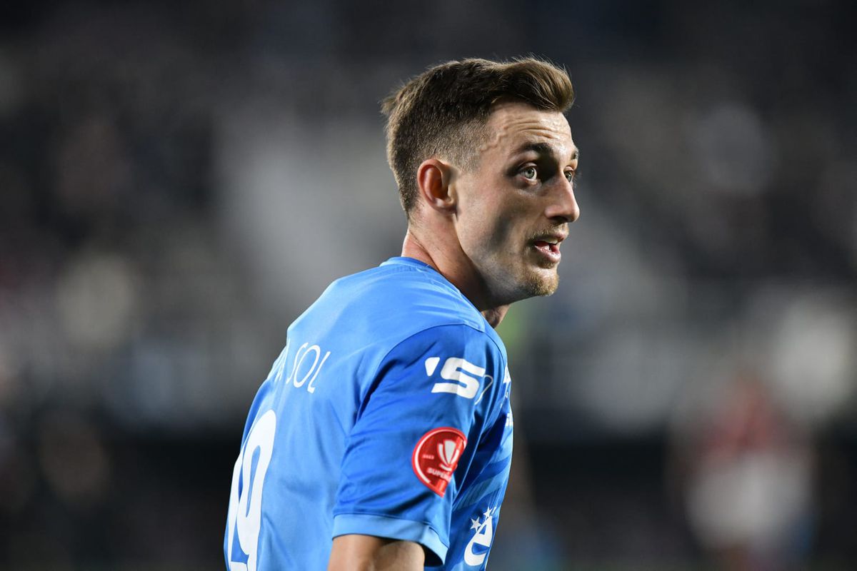 Rednic îi dă o singură șansă Rapidului la titlu: „Doar din cauza lor pot pierde cei de la Steaua campionatul. Gigi mai filosofează, mai schimbă... Cine știe?”