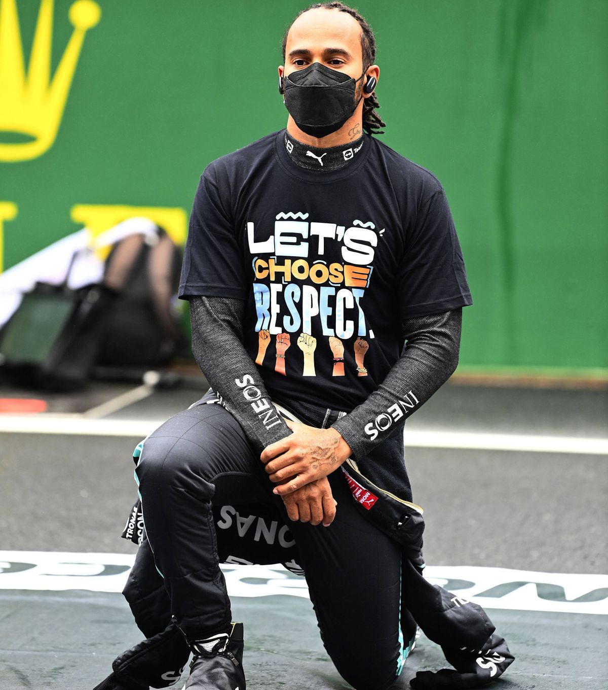 Lewis Hamilton și mesajele civice afișate de-a lungul timpului pe circuitele de Formula 1