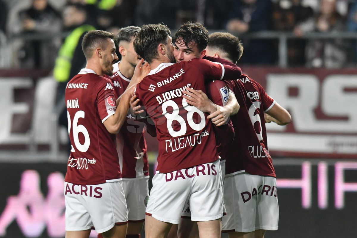 Rednic îi dă o singură șansă Rapidului la titlu: „Doar din cauza lor pot pierde cei de la Steaua campionatul. Gigi mai filosofează, mai schimbă... Cine știe?”