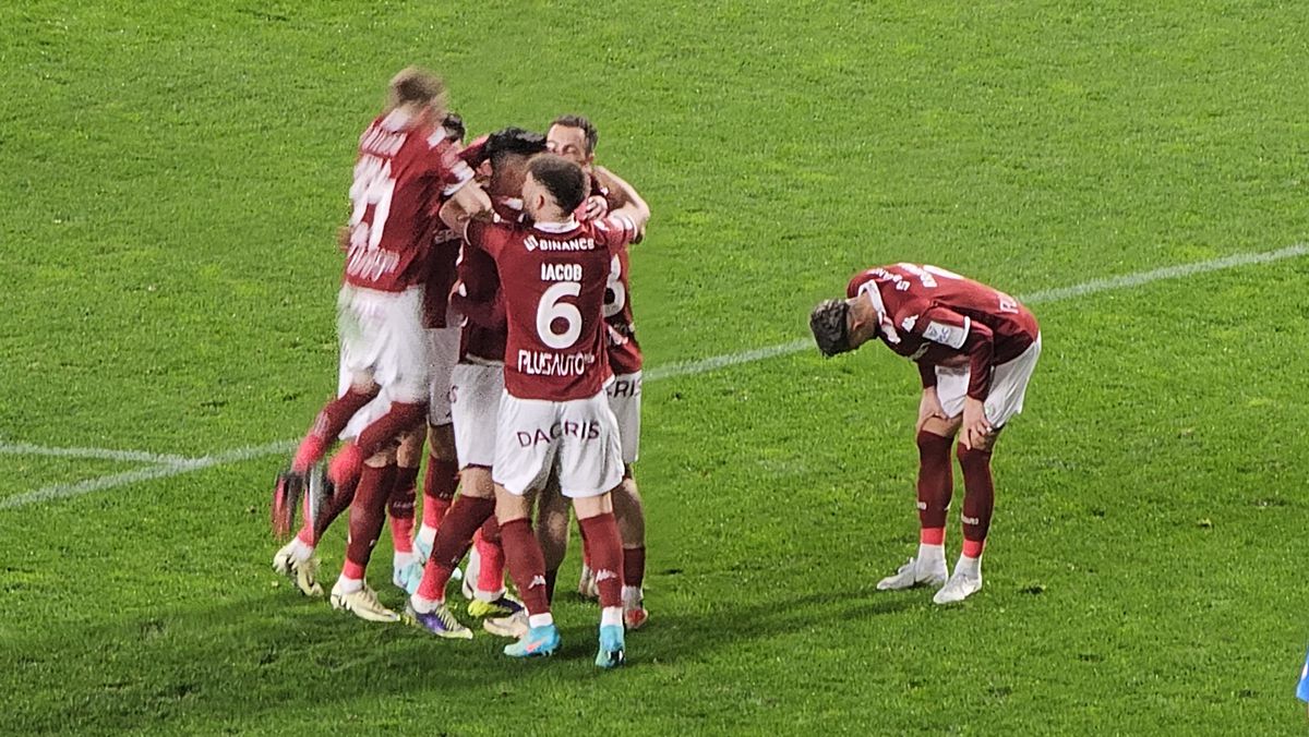 Pariul lui Bergodi a fost câștigător » Gol la 13 minute de la debutul în Superligă