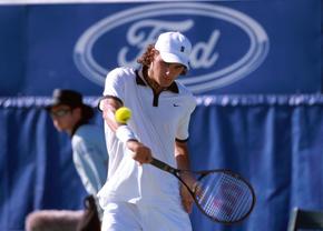 Amintirea inedită a unui fost număr 5 ATP despre Roger Federer: „Tipul ăsta e slab rău, nu știe deloc să lovească reverul!”