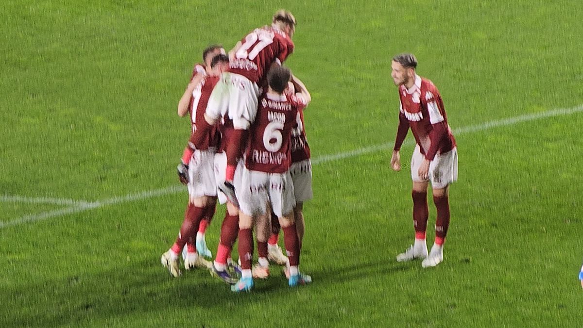 Farmecul vieții în Giulești: gol în secunda 53, început tare, apoi Micovschi și UTA i-au enervat pe rapidiști » Noroc cu cel mai bun 9 din Liga 1! Clasamentul ACUM