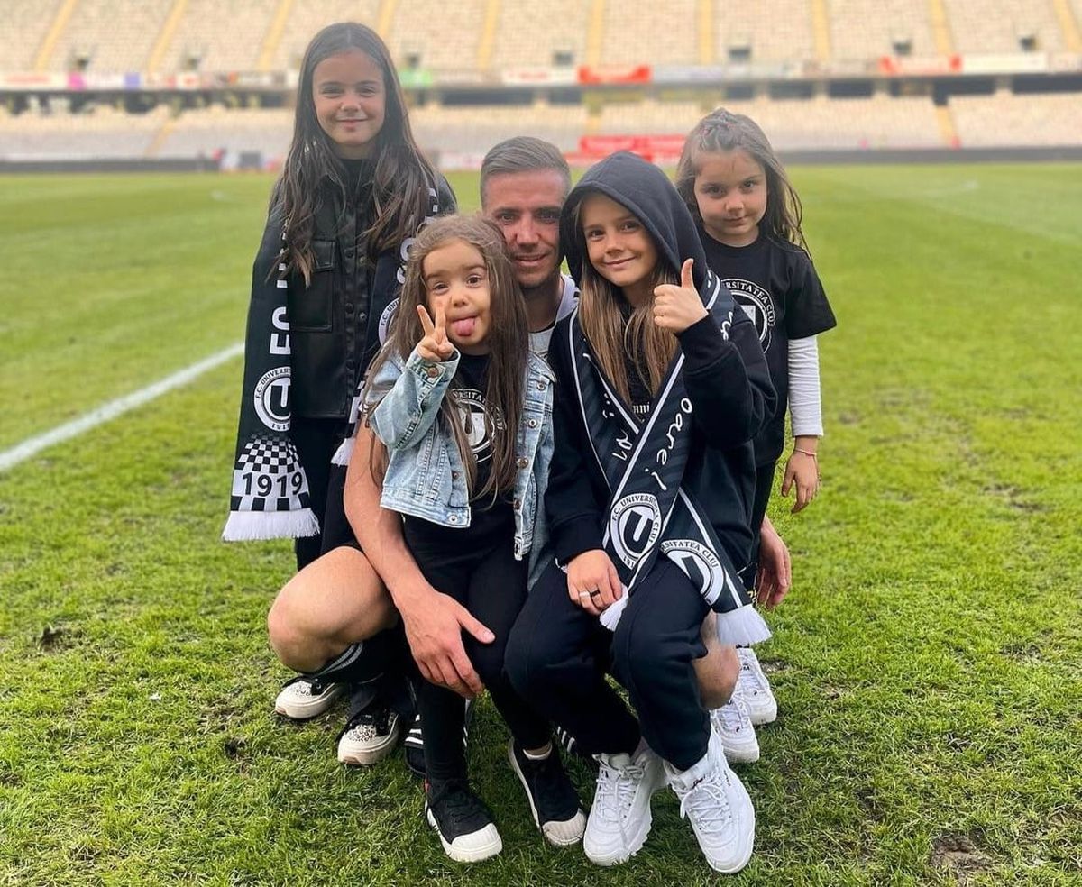 Alexandru Chipciu și fetele sale