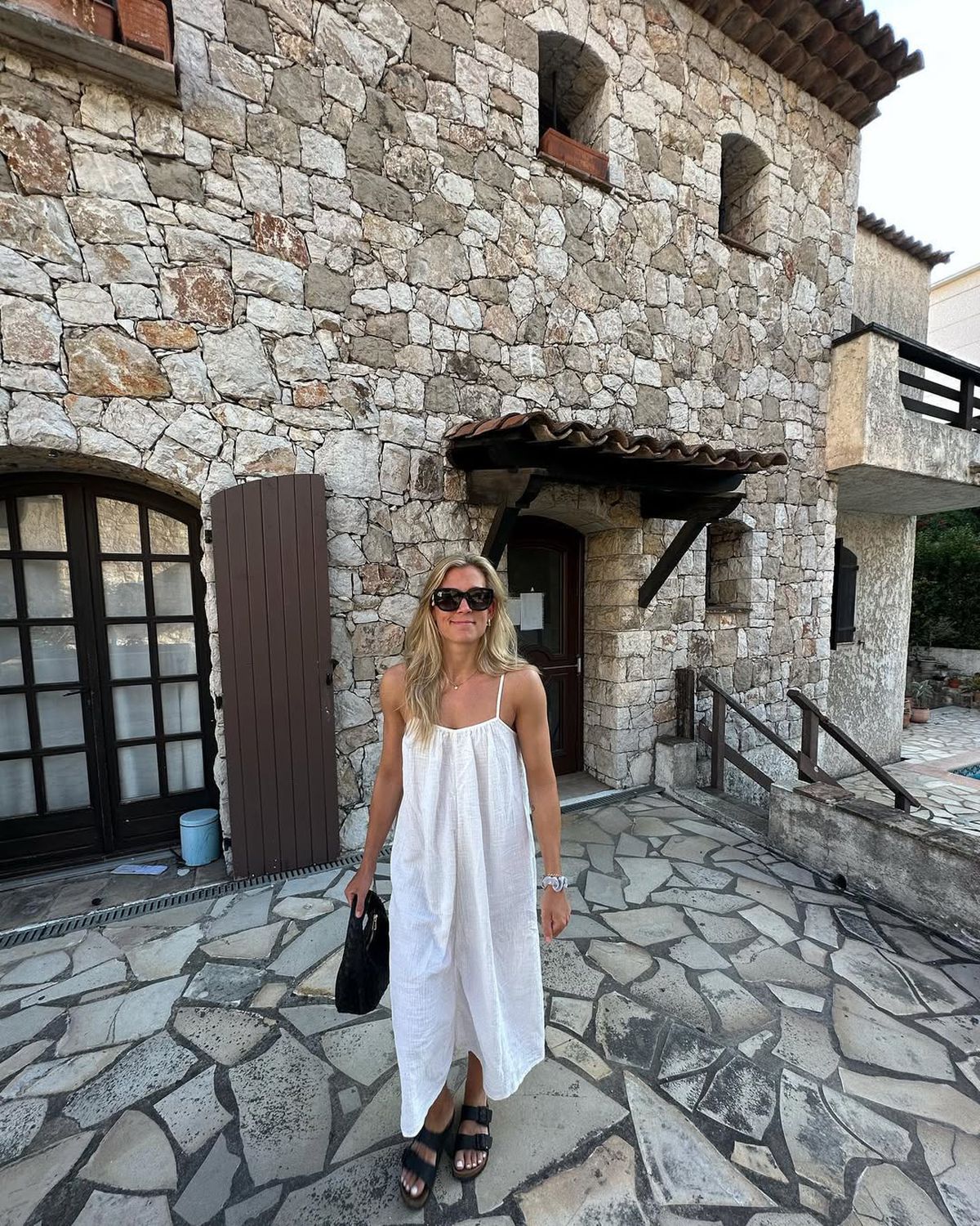 Încă o handbalistă de top din „Liga Florilor” pleacă în Ungaria: „Acasă nu puteam trăi din handbal, mai aveam un job! Vâlcea a fost prima echipă profesionistă din carieră”