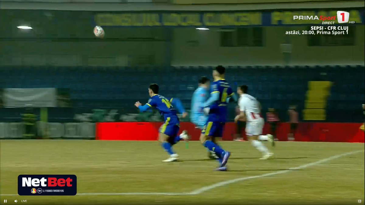 Fază hilară în Superliga » Cum a putut să-și dea autogol fostul jucător de la Rapid