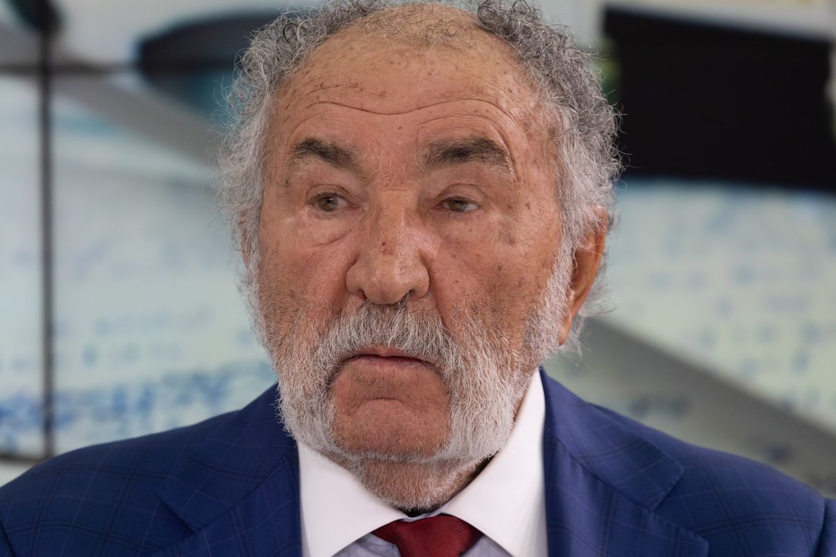 Ion Țiriac e Top Gun: „Mi-am cumpărat un avion care aterizează în curte la mine” » Testele spectaculoase pe care le face și de ce nu pilotează niciodată elicopterul pe care-l deține