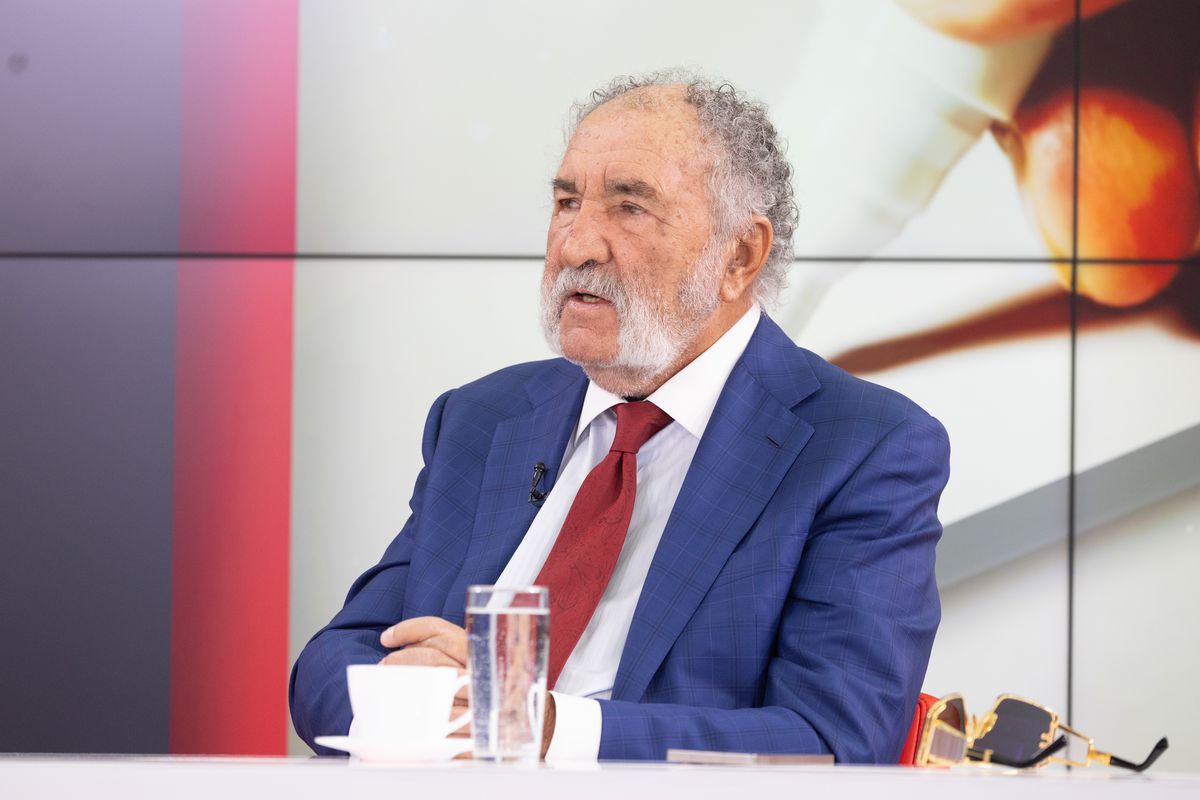 Ion Țiriac e Top Gun: „Mi-am cumpărat un avion care aterizează în curte la mine” » Testele spectaculoase pe care le face și de ce nu pilotează niciodată elicopterul pe care-l deține