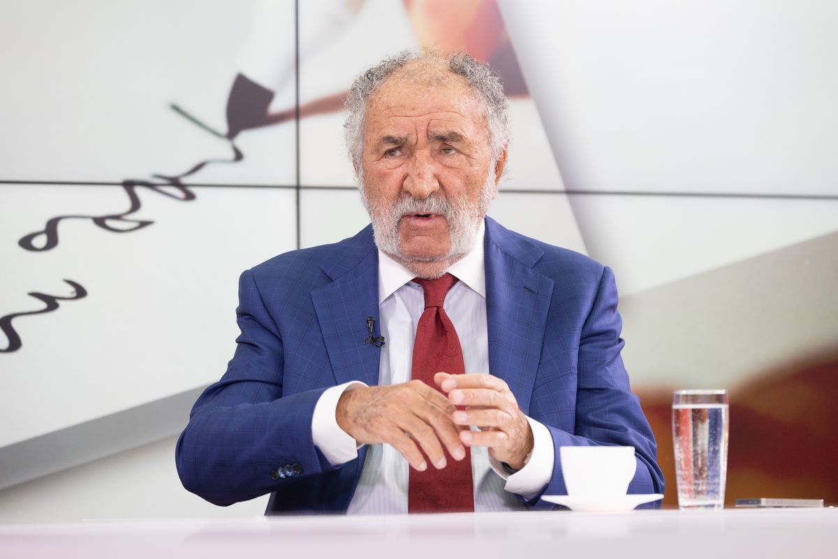 Ion Țiriac e Top Gun: „Mi-am cumpărat un avion care aterizează în curte la mine” » Testele spectaculoase pe care le face și de ce nu pilotează niciodată elicopterul pe care-l deține