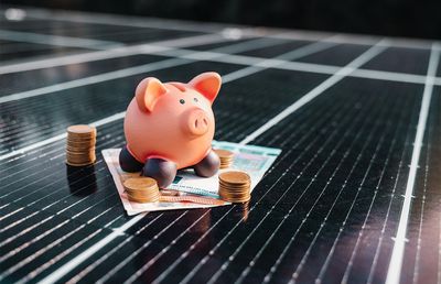 Proiecte pentru sisteme fotovoltaice: Soluții eficiente de energie regenerabilă