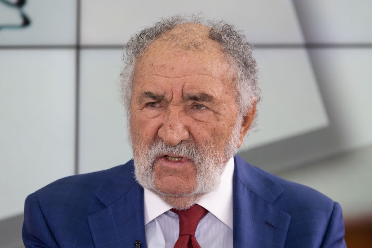 Ion Țiriac e Top Gun: „Mi-am cumpărat un avion care aterizează în curte la mine” » Testele spectaculoase pe care le face și de ce nu pilotează niciodată elicopterul pe care-l deține