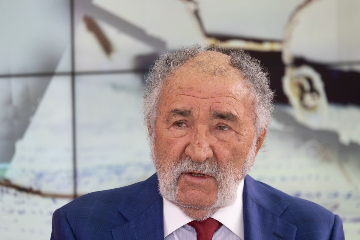 Ion Țiriac e Top Gun: „Mi-am cumpărat un avion care aterizează în curte la mine” » Testele spectaculoase pe care le face și de ce nu pilotează niciodată elicopterul pe care-l deține