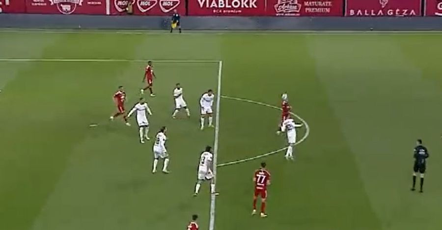Mingea respinsă cu capul de Fică a ajuns la Oberlin, aflat în ofsaid Gol controversat în Sepsi - CFR Cluj » Verdictul specialistului