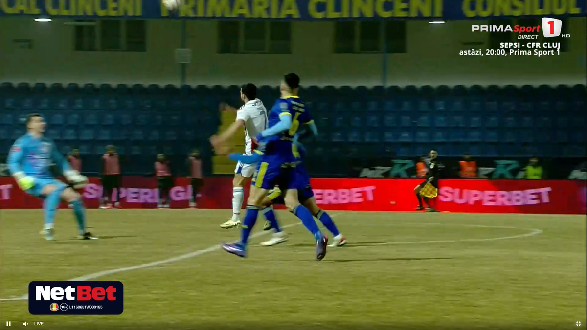 Fază hilară în Superliga » Cum a putut să-și dea autogol fostul jucător de la Rapid