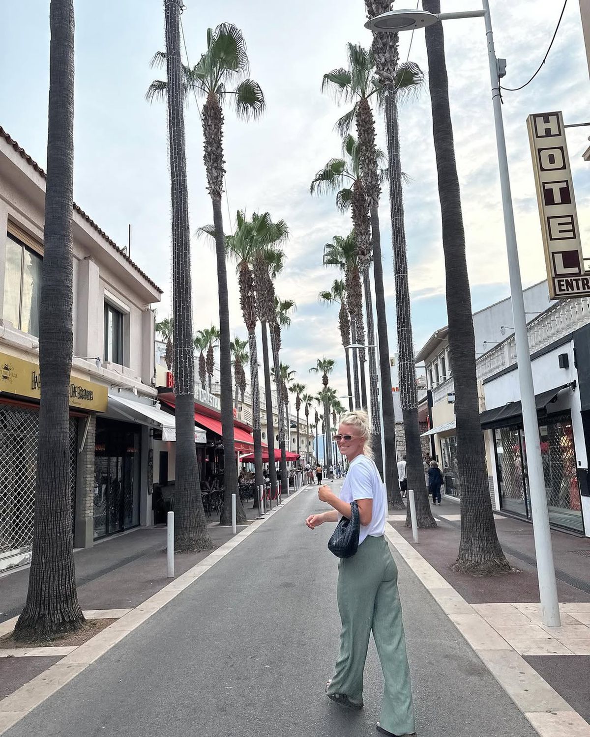 Încă o handbalistă de top din „Liga Florilor” pleacă în Ungaria: „Acasă nu puteam trăi din handbal, mai aveam un job! Vâlcea a fost prima echipă profesionistă din carieră”