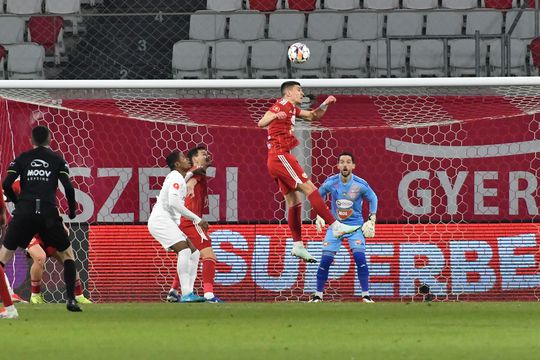 Sepsi - CFR Cluj // foto: Bogdan Bălaș