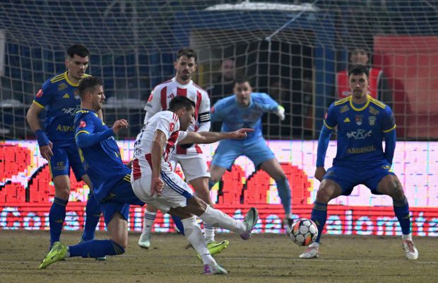 Oțelul, victorie cu Slobozia după 40 de minute cu om în minus: faza hilară care a decis meciul » Clasamentul acum în Superliga
