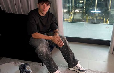 „Nicăieri nu mai ești în siguranță” » Dinamovistul Amzăr e în Dubai, oraș vizat de rachetele Iranului: „N-ai pe unde să scoți cămașa”