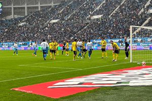 Universitatea Craiova - Metaloglobus » Stupoare pe „Oblemenco”, gol în minutul 3