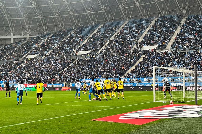 Asistența din Universitatea Craiova - Metaloglobus, cea mai mare din istorie pentru clubul bucureștean // foto: Robert Vîrdol (GSP)