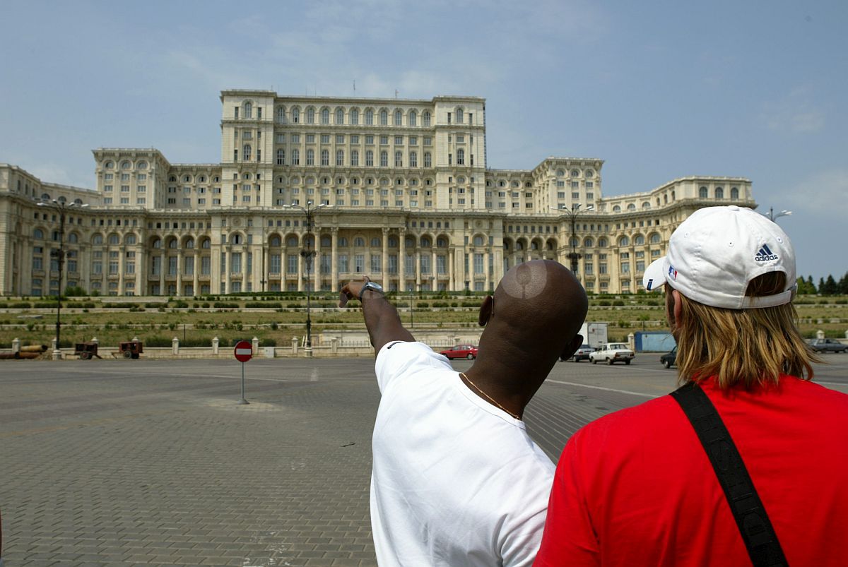 La 22 de ani de la aventura în România, francezul povestește: „Locuind la București, mi-am schimbat impresia despre voi”