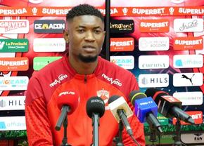 Pe cine păcălește Boateng? Înțeles în culise pe un salariu colosal, togolezul a surprins total cu declarațiile de azi