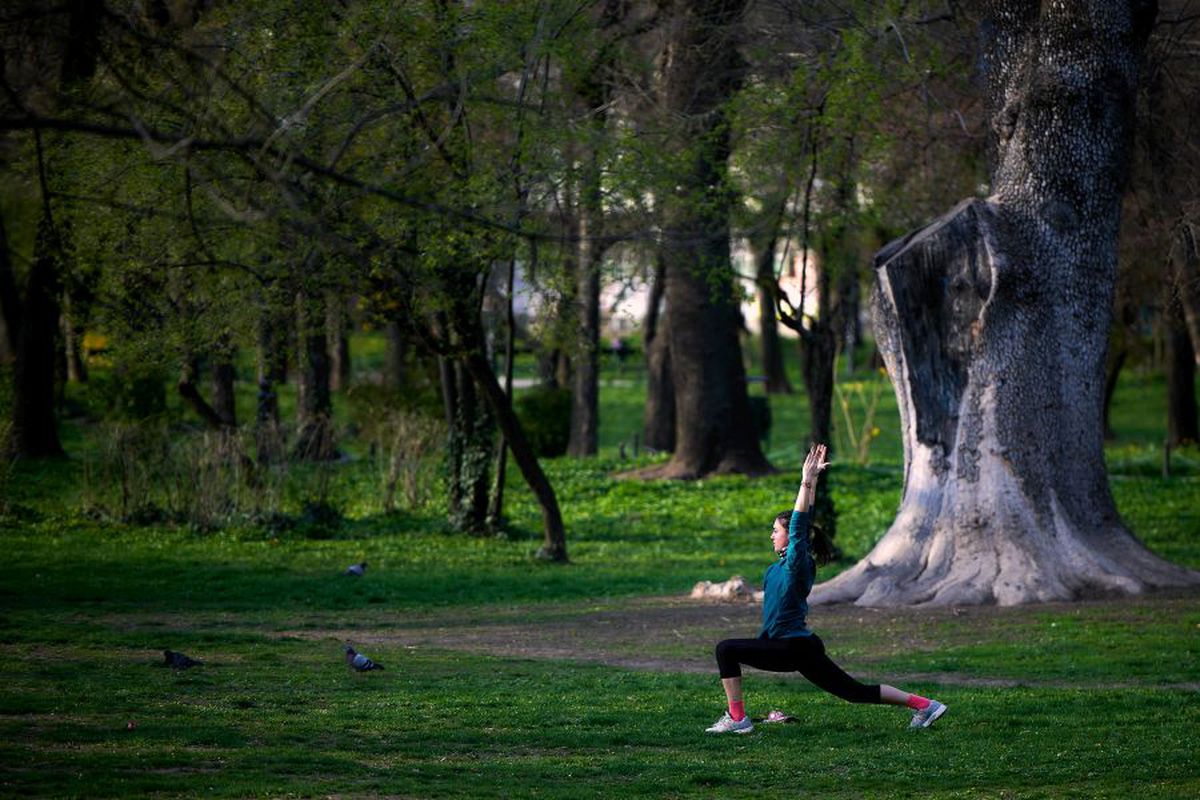 Parcurile din București au fost închise, din cauza pandemiei de COVID-19