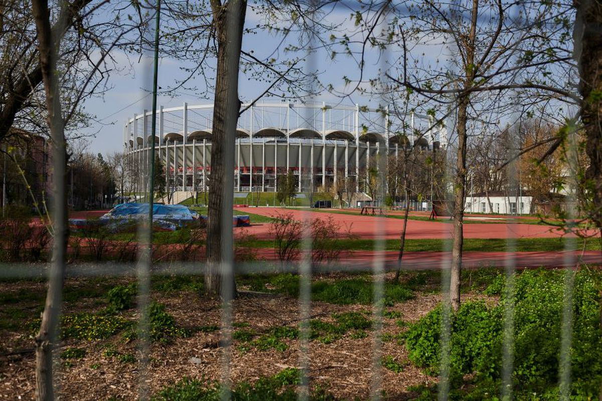 Parcurile din București au fost închise, din cauza pandemiei de COVID-19. Imaginile dezolante cu Arena Națională sub lacăt