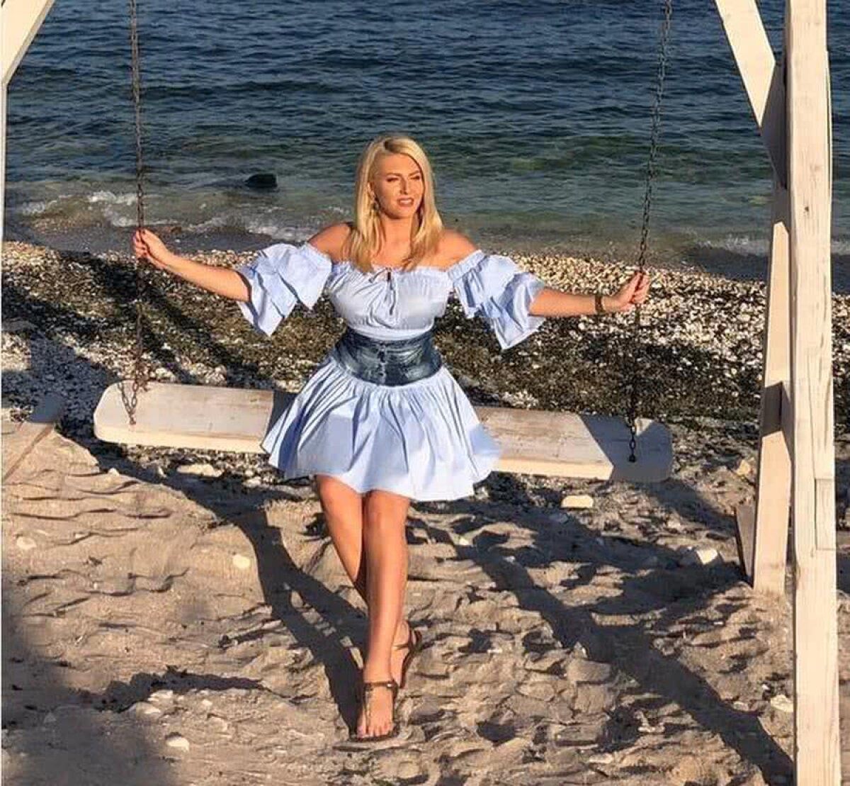 Chiar dacă Dinamo l-a dat afară, Reda Jaadi nu poate uita România » Se însoară cu o superbă româncă