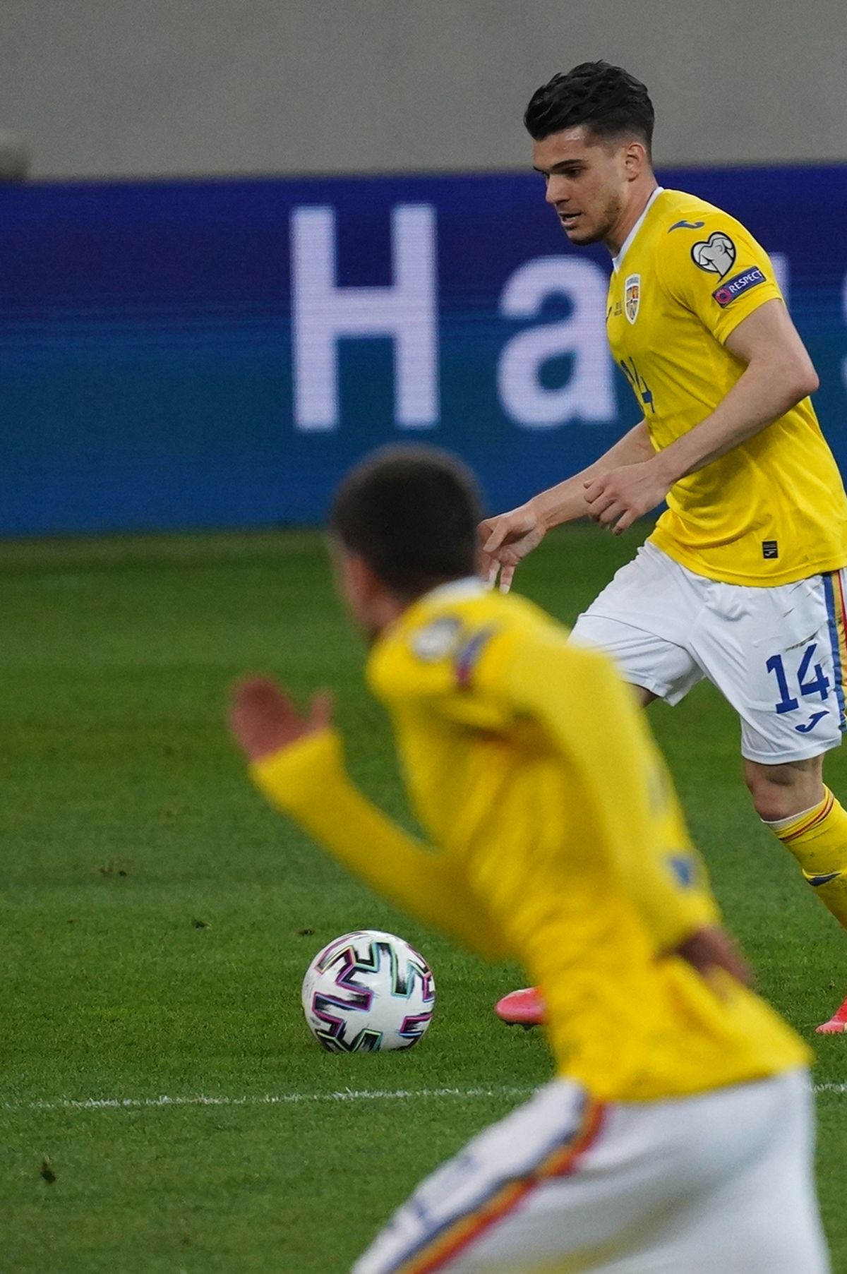 Mirel Rădoi nu l-a iertat pe Mario Camora! Ce mutări a fost nevoit să facă, după eroarea din prima repriză