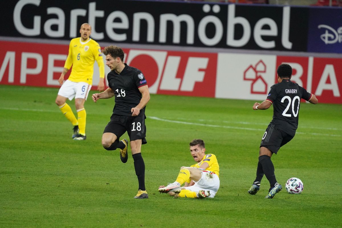 Avea Rădoi în lot fotbalistul care rezolva problemele din meciul cu Armenia? Șumudică: „Mai bine joc cu el închizător!”