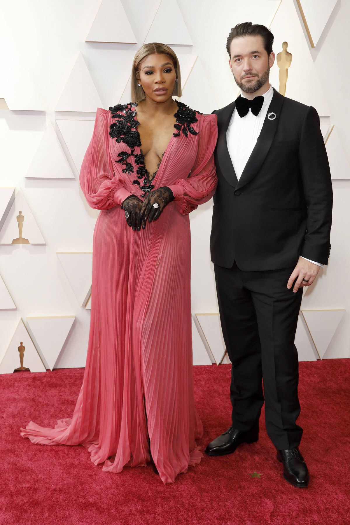 Serena Williams, reacție virală după ce Will Smith l-a pălmuit pe Chris Rock la Gala Premiilor Oscar: „A trebuit să-mi pun băutura jos”