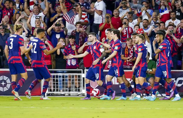 Gafă incredibilă făcută de naționala SUA » Fotbaliștii au sărbătorit calificarea, deși, matematic, n-au obținut-o încă