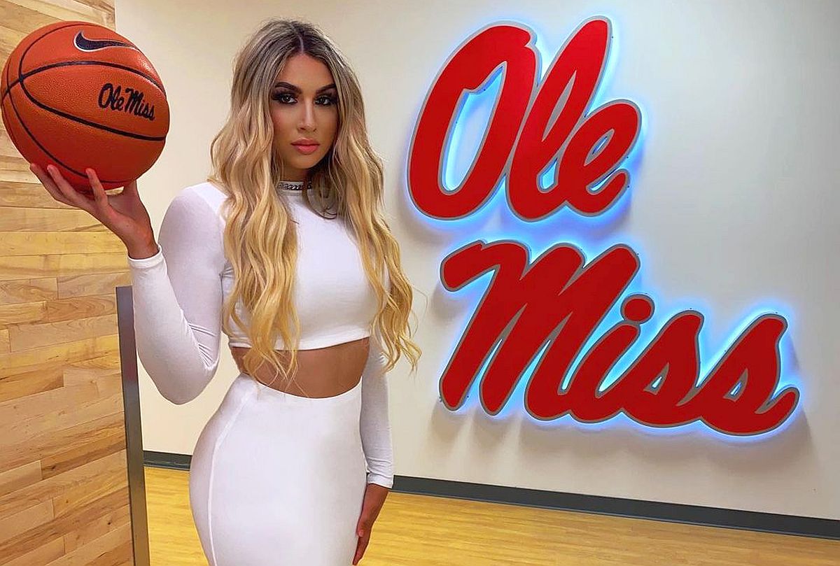 Sarah, fiica Anamariei Prodan, s-a operat din nou la genunchi. „Mă pregătesc să intru iar pe teren”