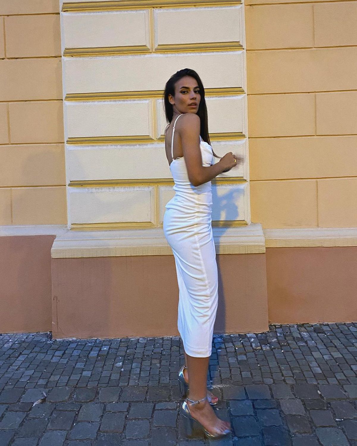 Teodora Meluţă a spus „DA” » A fost cerută de soție într-un mod special