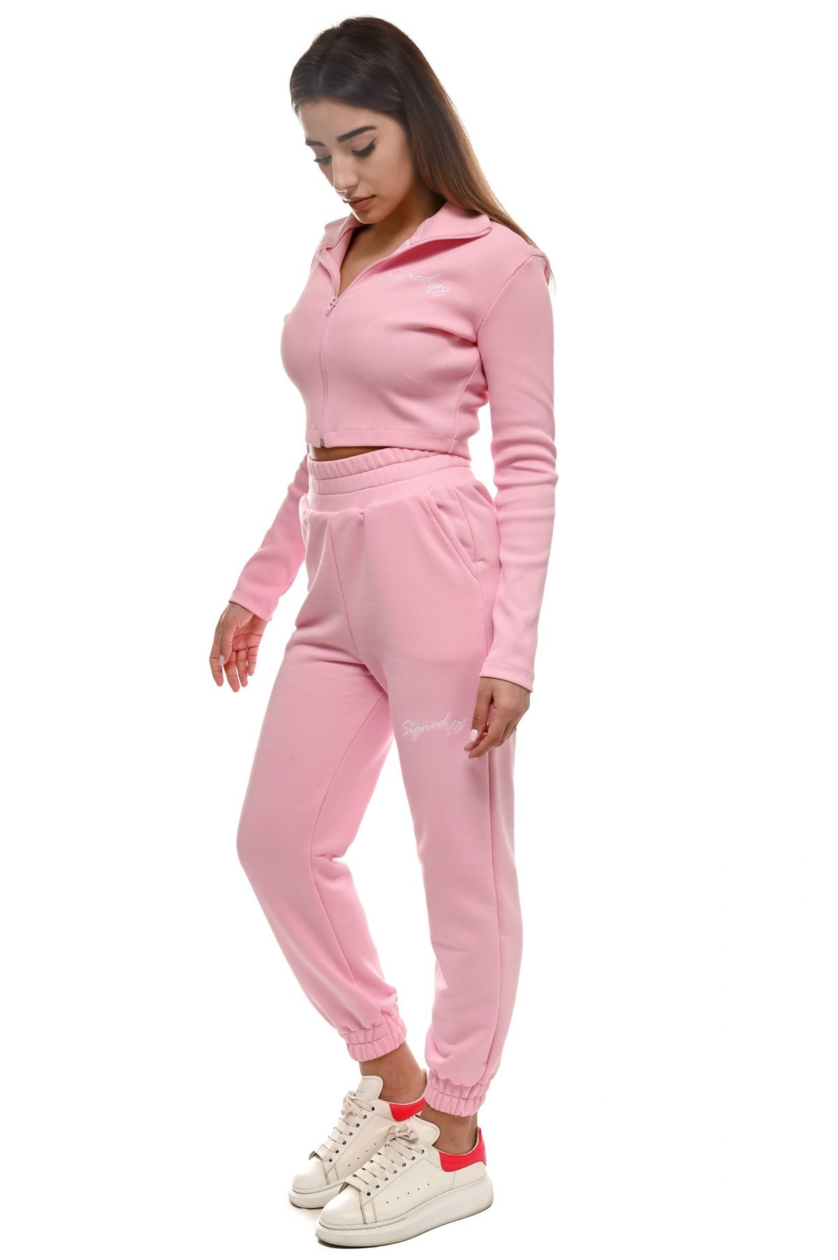 Alexandra Ionela Grigoriță! Cine e tânăra, fostă Miss Arad, care l-a sedus definitiv pe Dennis Man