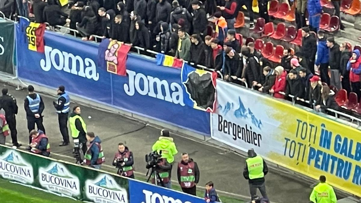 Mesaje în tribune la România - Belarus