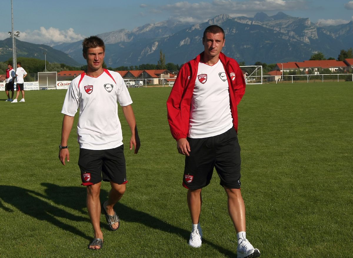 Imagini cu Silviu Izvoranu din perioada Dinamo » Fotografii de colecție din arhiva GSP