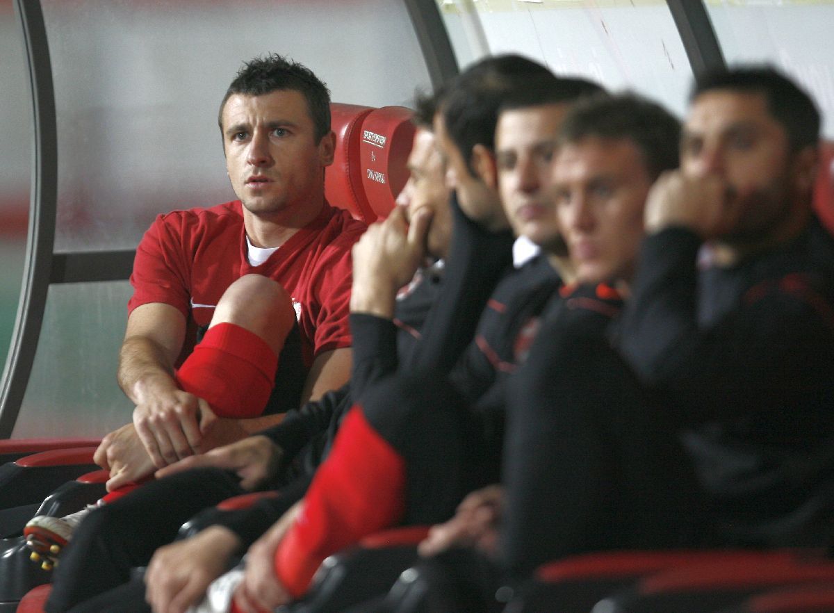 Imagini cu Silviu Izvoranu din perioada Dinamo » Fotografii de colecție din arhiva GSP