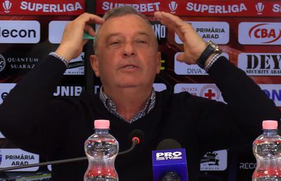Mircea Rednic, show după suspendarea primită de UTA: „Iisuse, dă-mi putere! Știu că abia așteptați să zic ceva”
