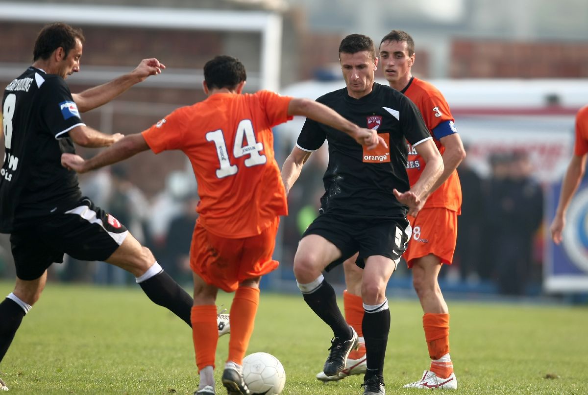 „Eu n-am dat două goluri toată cariera...” ​ » Fostul fundaș al lui Dinamo l-a scanat pe Opruț, apoi s-a întrebat: „Ne mai gândeam la asta acum trei ani?”