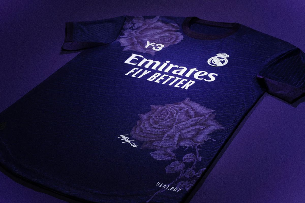 Real Madrid și-a lansat un nou echipament! Colaborare cu un renumit designer japonez