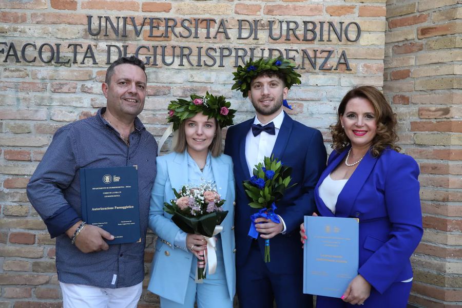 Dezvăluiri fără precedent: „Mircea Sandu și Dumitru Dragomir discutau la «Casa Doina» aranjamentele din fotbal. Protocoale cu gagici la meciurile naționalei!” + Bătaie cu Giovanni Becali la Intercontinental: „I-a cărat pumni și picioare!”