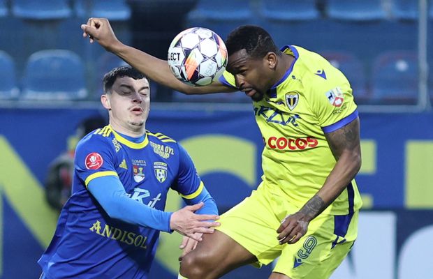 Unirea Slobozia - Petrolul Ploiești 0-0 » Două eliminări și un singur șut pe poartă la Clinceni